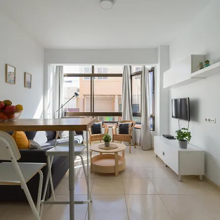 Cozy Nearby Flat Canteras 公寓 *